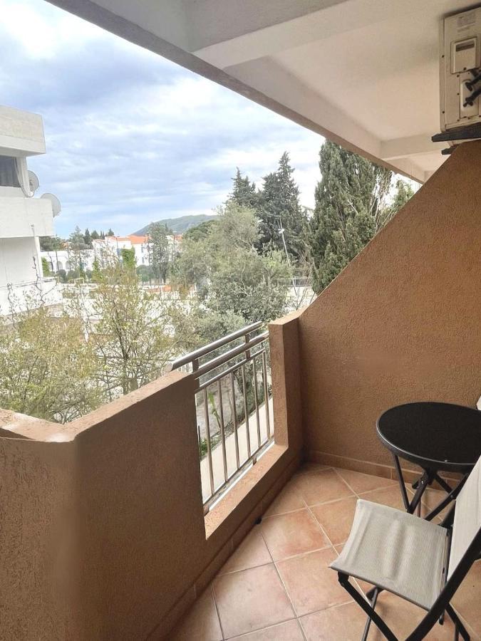 Hotel Suzana Budva Luaran gambar
