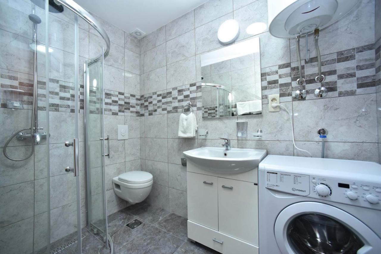 Hotel Suzana Budva Luaran gambar