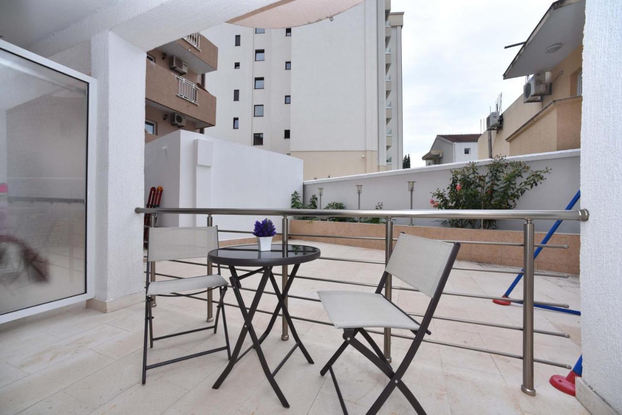 Hotel Suzana Budva Luaran gambar