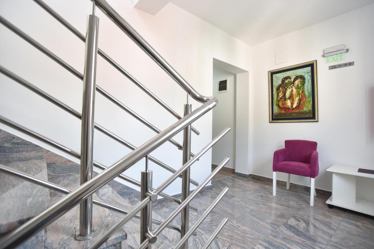 Hotel Suzana Budva Luaran gambar