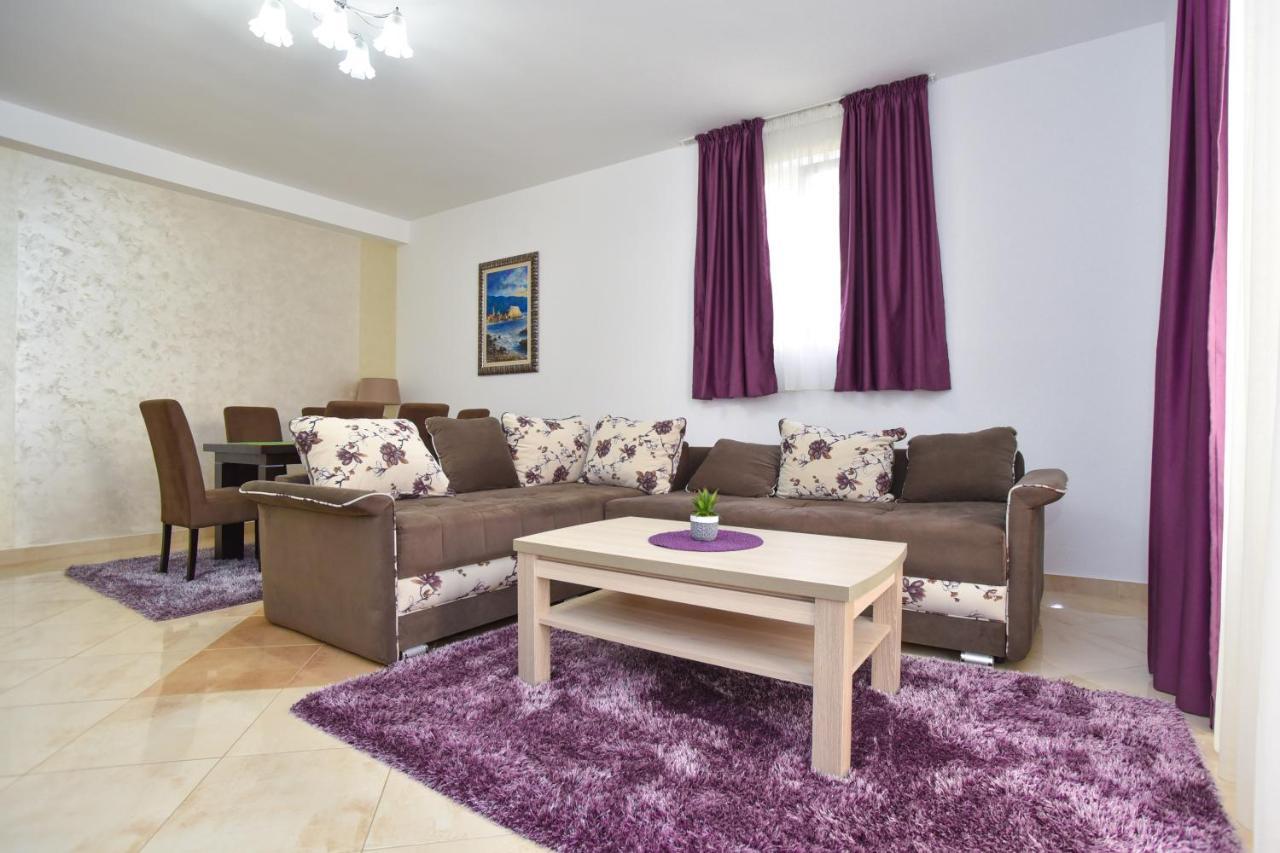 Hotel Suzana Budva Luaran gambar