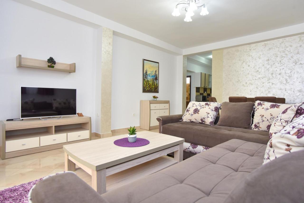 Hotel Suzana Budva Luaran gambar